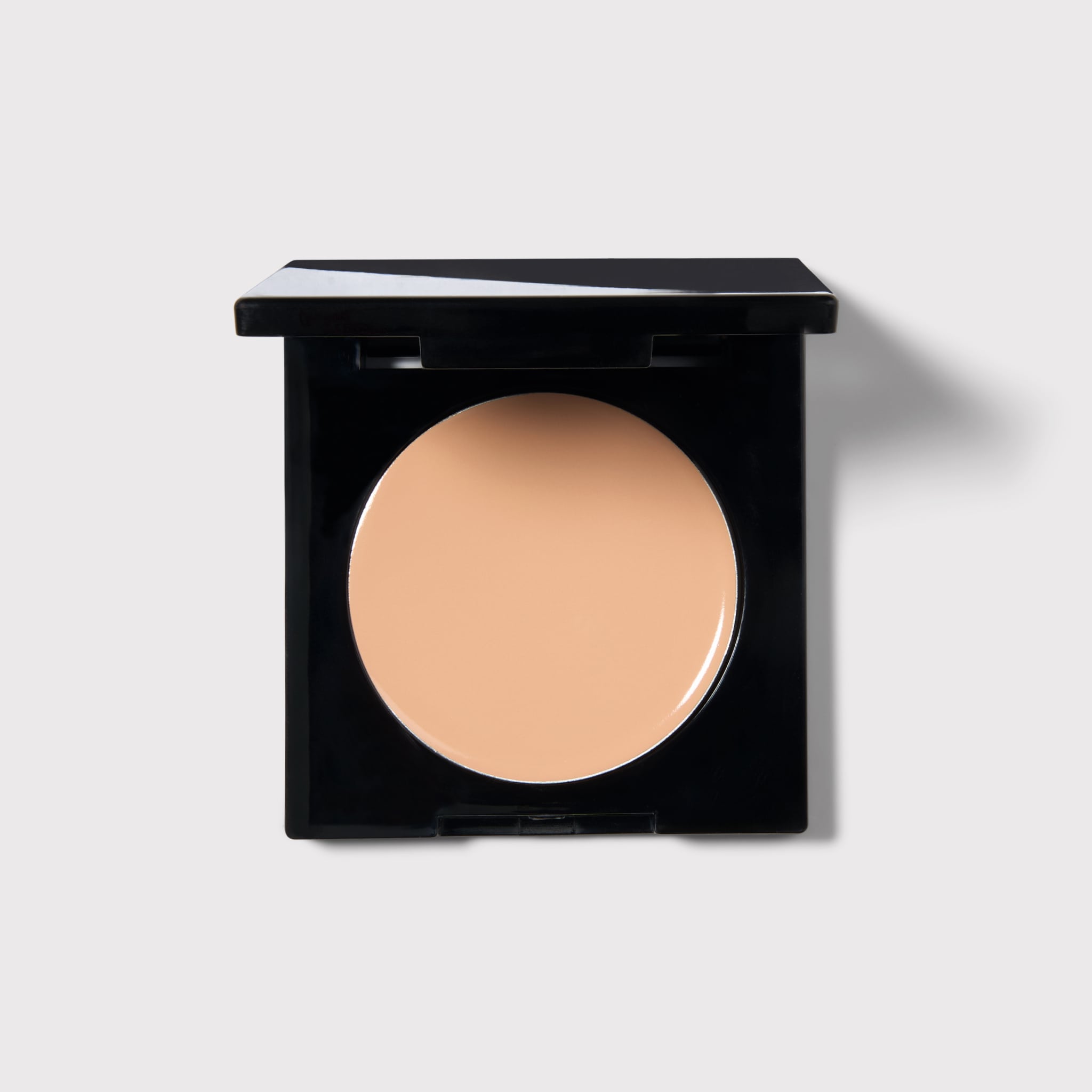 Seamless Finish Full Coverage Concealer - Image 10